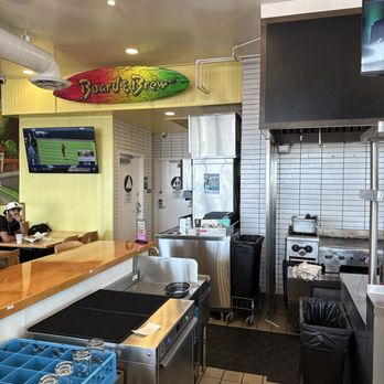Board & Brew - Laguna Beach - Fast Food Near Me - Laguna Beach, California