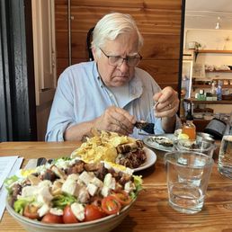 Hitchcobb and Pastrami .