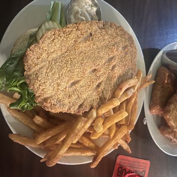Broad Ripple Brewpub - Tenderloin Seitan - Vegetarian Near Me - Indianapolis, Indiana