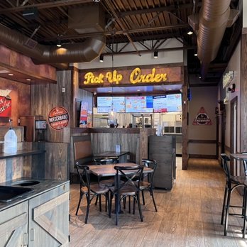 Zaxbys - The dining area was nice and clean. - Fast Food Near Me - Apopka, Florida Zaxbys - The dining area was nice and clean. - Fast Food Near Me - Apopka, Florida