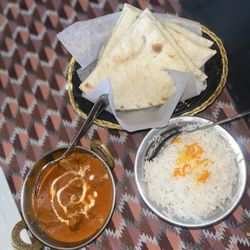 This was Naaan bread, rice and Lamb Makhani..