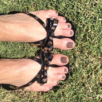 Q Nails - My toes - Nail Salons Near Me - Palm Desert, California Q Nails - My toes - Nail Salons Near Me - Palm Desert, California