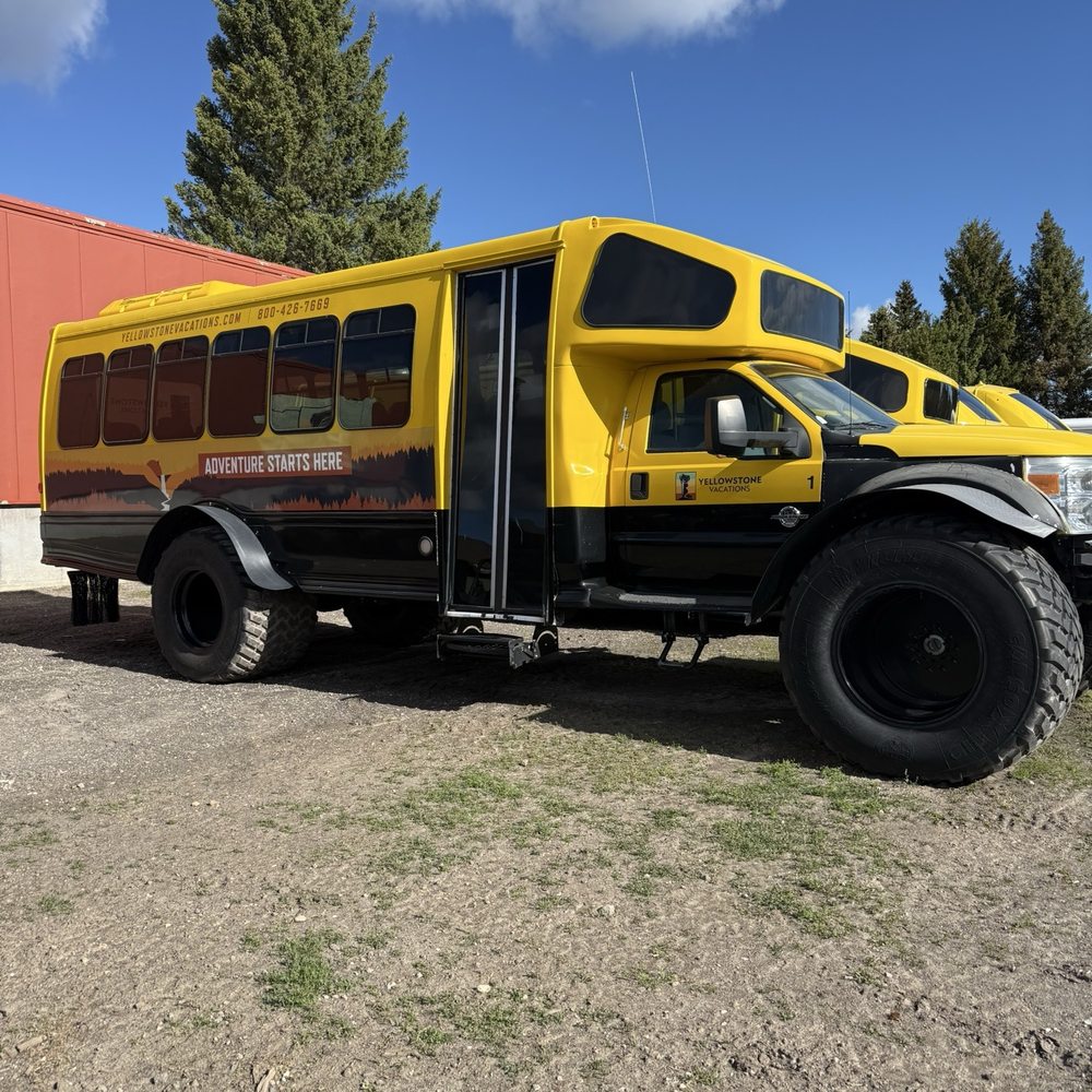 Yellowstone Vacation Tours - Tours Near Me - West Yellowstone, Montana Yellowstone Vacation Tours - Tours Near Me - West Yellowstone, Montana