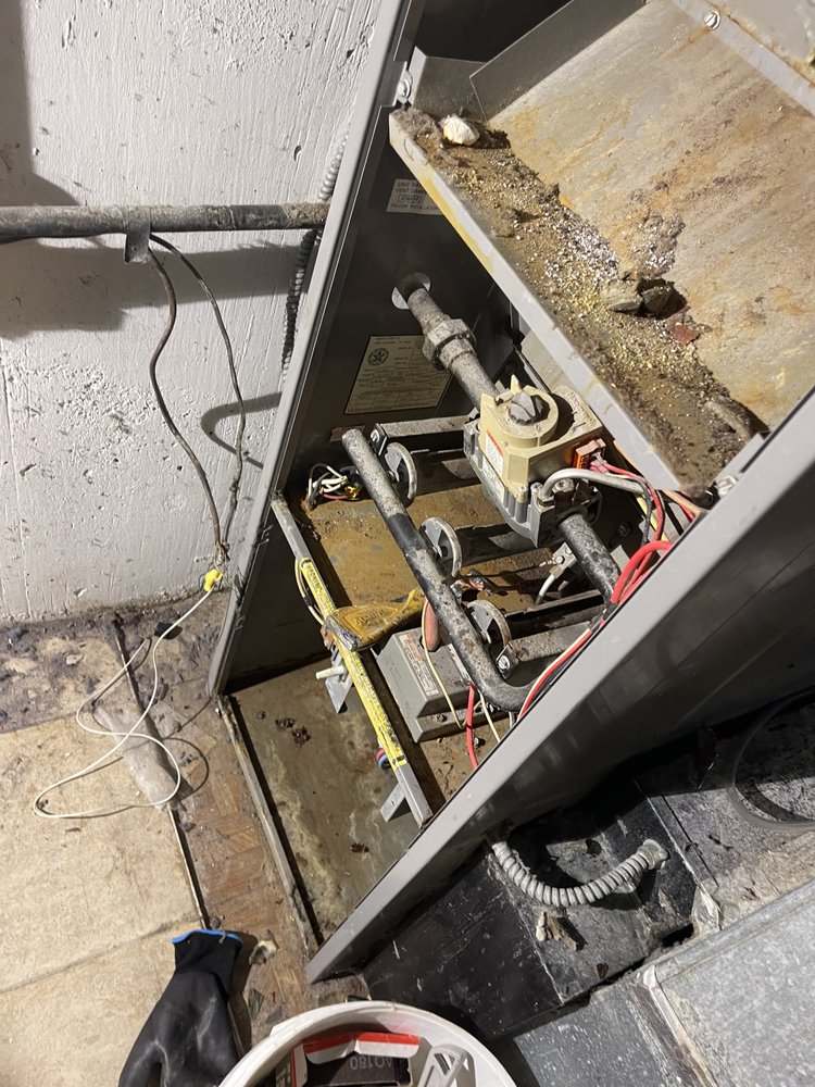 Slide of E The Plumber & Heating