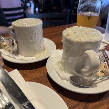 Boston Sail Loft - New England Clam Chowder - Bars Near Me - Boston, Massachusetts