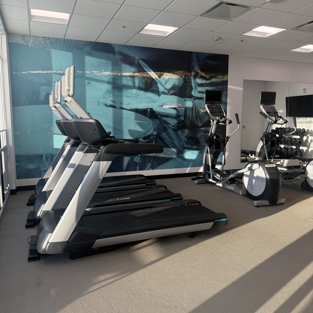 SpringHill Suites by Marriott Kansas City Airport - Workout room - Hotels Near Me - Kansas City, Missouri SpringHill Suites by Marriott Kansas City Airport - Workout room - Hotels Near Me - Kansas City, Missouri