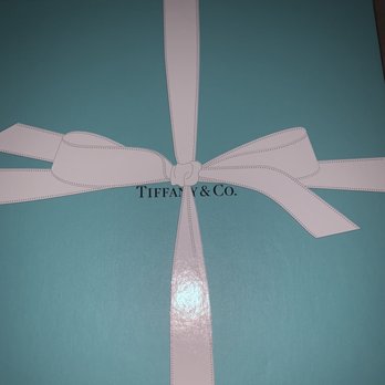 Tiffany & Co - Jewelry Near Me - Chicago, Illinois