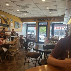 Jen’s Bistro - Lunch