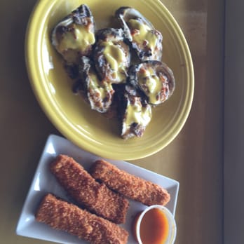 Sunset Grille & Raw Bar - Mahi mahi, baked oysters with bacon, mushroom and hollandaise - Seafood Near Me - Marathon, Florida Sunset Grille & Raw Bar - Mahi mahi, baked oysters with bacon, mushroom and hollandaise - Seafood Near Me - Marathon, Florida