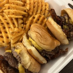 Smalls Sliders - 3 Smalls Sliders Combo - biggie smalls with bacon