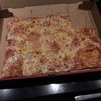 TD Garden - $43 Pizza in the corporate box - Stadiums & Arenas Near Me - Boston, Massachusetts TD Garden - $43 Pizza in the corporate box - Stadiums & Arenas Near Me - Boston, Massachusetts