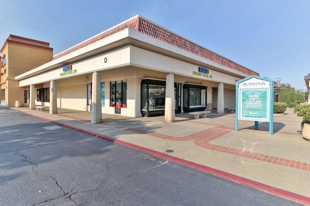 Ibrows Microblading Logo