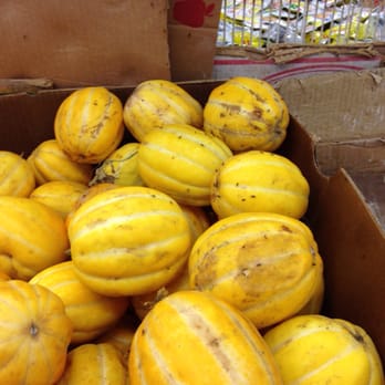 Sheng Hing Market - Disgusting! Call the health dept - Fruits & Veggies Near Me - San Francisco, California