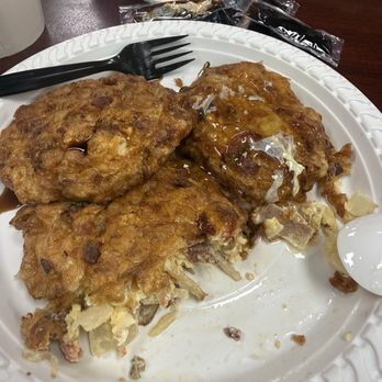 J & P Chinese Restaurant - Chinese Near Me - Matawan, New Jersey