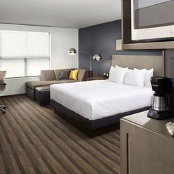 Hyatt House Denver/Lakewood At Belmar - Guest Room