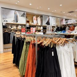 Uniqlo