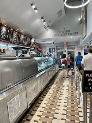 Ben's Kosher Delicatessen Restaurant and Caterer by null