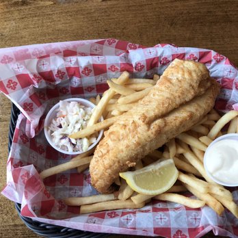 Mossbacks - Walleye Basket! - American Near Me - Put In Bay, Ohio