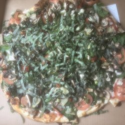 Zeeks Pizza - Tree hugger w/ basil and shiitake mushrooms.. yummy
