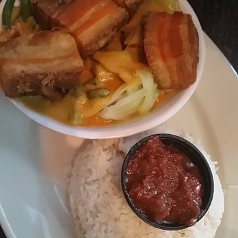 Tapsilog Bistro - Crispy kare kare - Filipino Near Me - Campbell, California