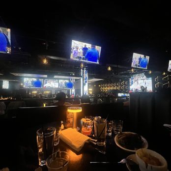 STATS Restaurant & Bar - Views for my table - Sports Bars Near Me - Charlotte, North Carolina STATS Restaurant & Bar - Views for my table - Sports Bars Near Me - Charlotte, North Carolina