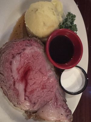 Linde Marie's Steakhouse on the Square by null