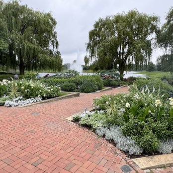Chicago Botanic Garden - Botanical Gardens Near Me - Glencoe, Illinois