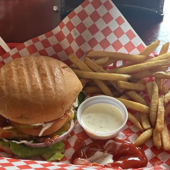 Filé's Burgers - Bacon deluxe cheeseburger - Burgers Near Me - San Antonio, Texas