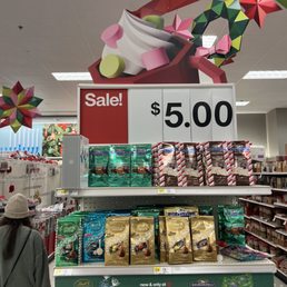 Sign clearly says $5. Cashier would not honor the price