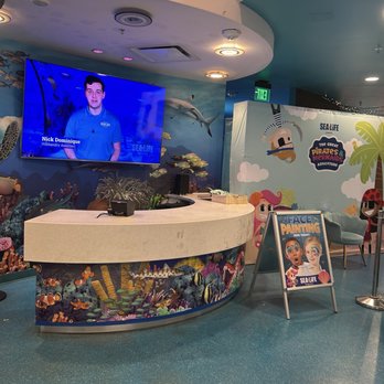 SEA LIFE Grapevine Aquarium - Entrance - Aquariums Near Me - Grapevine, Texas