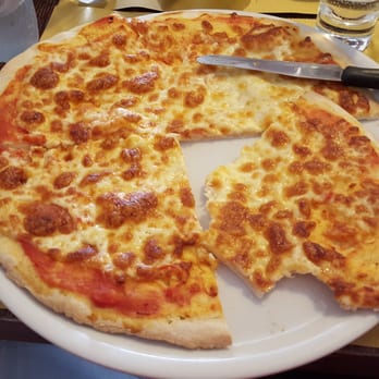 Bar Karibu - Margherita pizza - Wine Bars Near Me - Venezia, VE