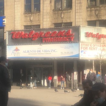 Walgreens - Lines forming outside during quarantine - Drugstores Near Me - Corona, New York
