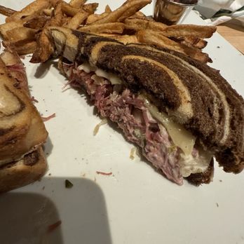 Forager Brewery - Reuben Sandwich, Pile of Fries - Breweries Near Me - Rochester, Minnesota