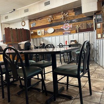Memory Lane Cafe - American Near Me - Belleville, Arkansas