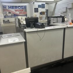 US Post Office - Empty ?
