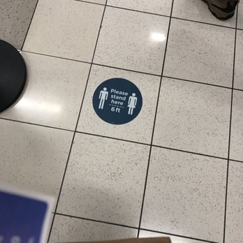 Kohl's - Social distancing spots - Department Stores Near Me - ROGERS, Arkansas