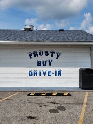 FROSTY BOY DRIVE-IN - Updated June 2025 - 60 Photos & 102 Reviews - 40