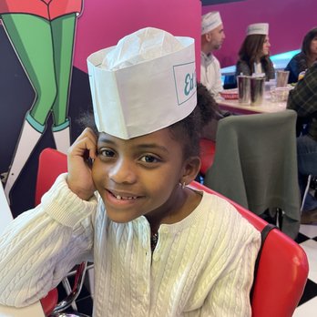 Ed Debevic's - Hats required - Breakfast & Brunch Near Me - Chicago, Illinois Ed Debevic's - Hats required - Breakfast & Brunch Near Me - Chicago, Illinois