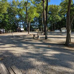 Camp Lakewood Campground - Campground