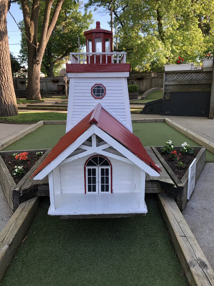 GRAND BEND MINI GOLF Updated September 2024 72 Main Street, Grand