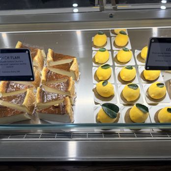 Layered - Bakeries Near Me - Fairfax, Virginia