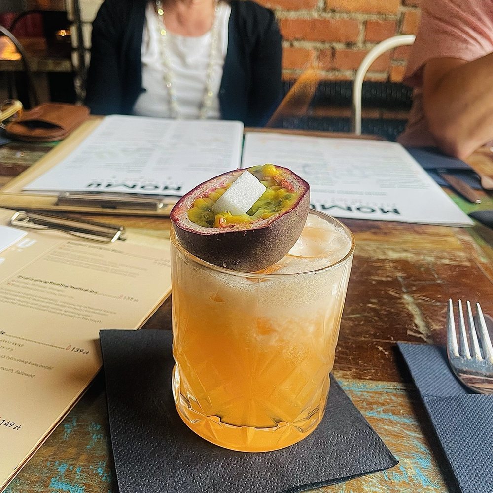 Momu - Toms cocktail - Modern European Near Me - Warsaw, MZ
