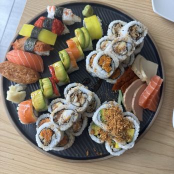 Tenon Vegan Sushi - Assorted Sashimi, Sushi and Maki Platter - vegan - Sushi Bars Near Me - Toronto, Ontario Tenon Vegan Sushi - Assorted Sashimi, Sushi and Maki Platter - vegan - Sushi Bars Near Me - Toronto, Ontario