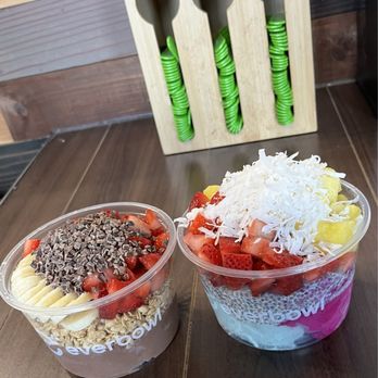 everbowl - Full Moon and Blue Lagoon - Acai Bowls Near Me - Brownsburg, Indiana