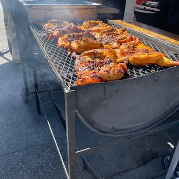 Loritos Grill - Caterers Near Me - Carson, California