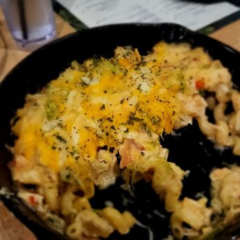 The Nest Skytop Lounge - Crab mac n cheese - Lounges Near Me - Savannah, Georgia