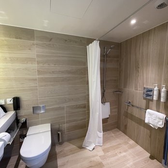 Courtyard by Marriott Paris Gare de Lyon - Hotels Near Me - Paris, 75 Courtyard by Marriott Paris Gare de Lyon - Hotels Near Me - Paris, 75
