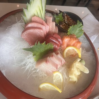 Sakari Sushi - Sashimi Selection Platter - Japanese Near Me - Winter Park, Florida