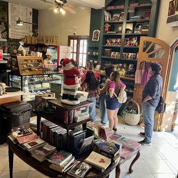 Galindo’s Libros Cafe Y Detalles - Inside Vibes - Sandwiches Near Me - Monterrey, NLE Galindo’s Libros Cafe Y Detalles - Inside Vibes - Sandwiches Near Me - Monterrey, NLE