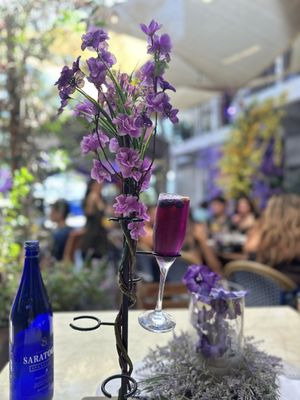 Queen Violet WeHo by null